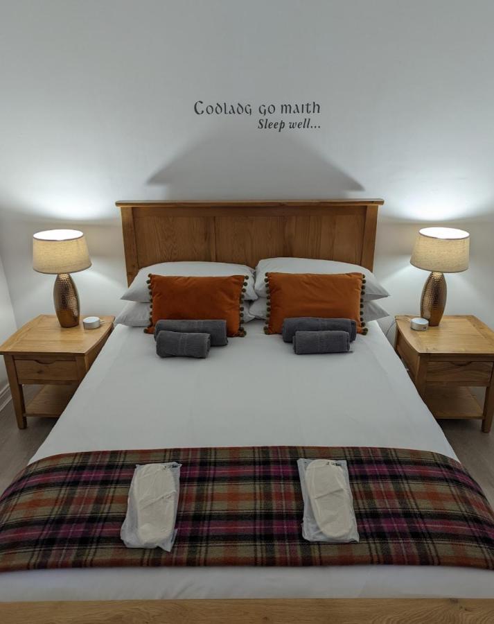 Antrim Coast Apartments Кушендолл Экстерьер фото