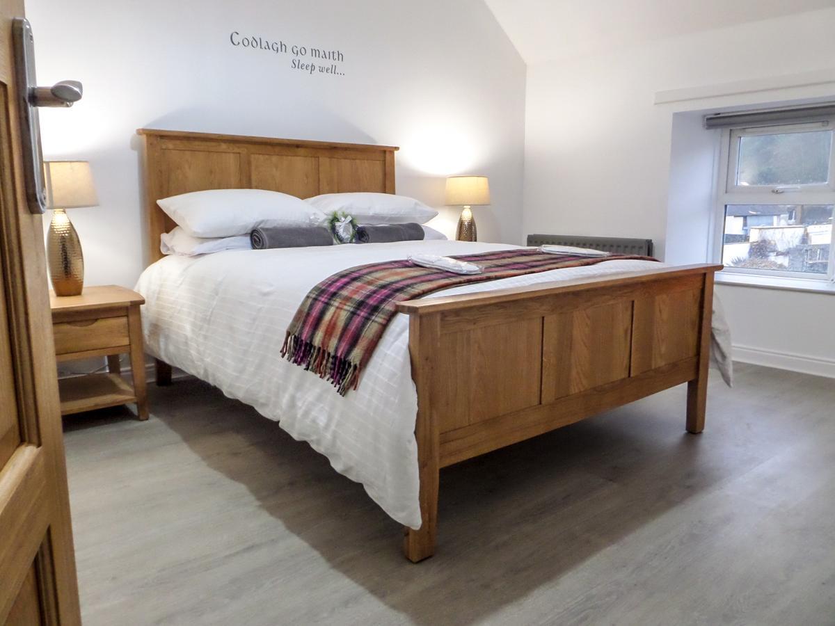 Antrim Coast Apartments Кушендолл Экстерьер фото